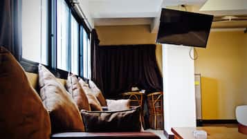Superior Quadruple Room | Desk, free WiFi