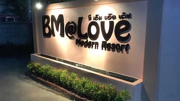 Perincian bahagian luar