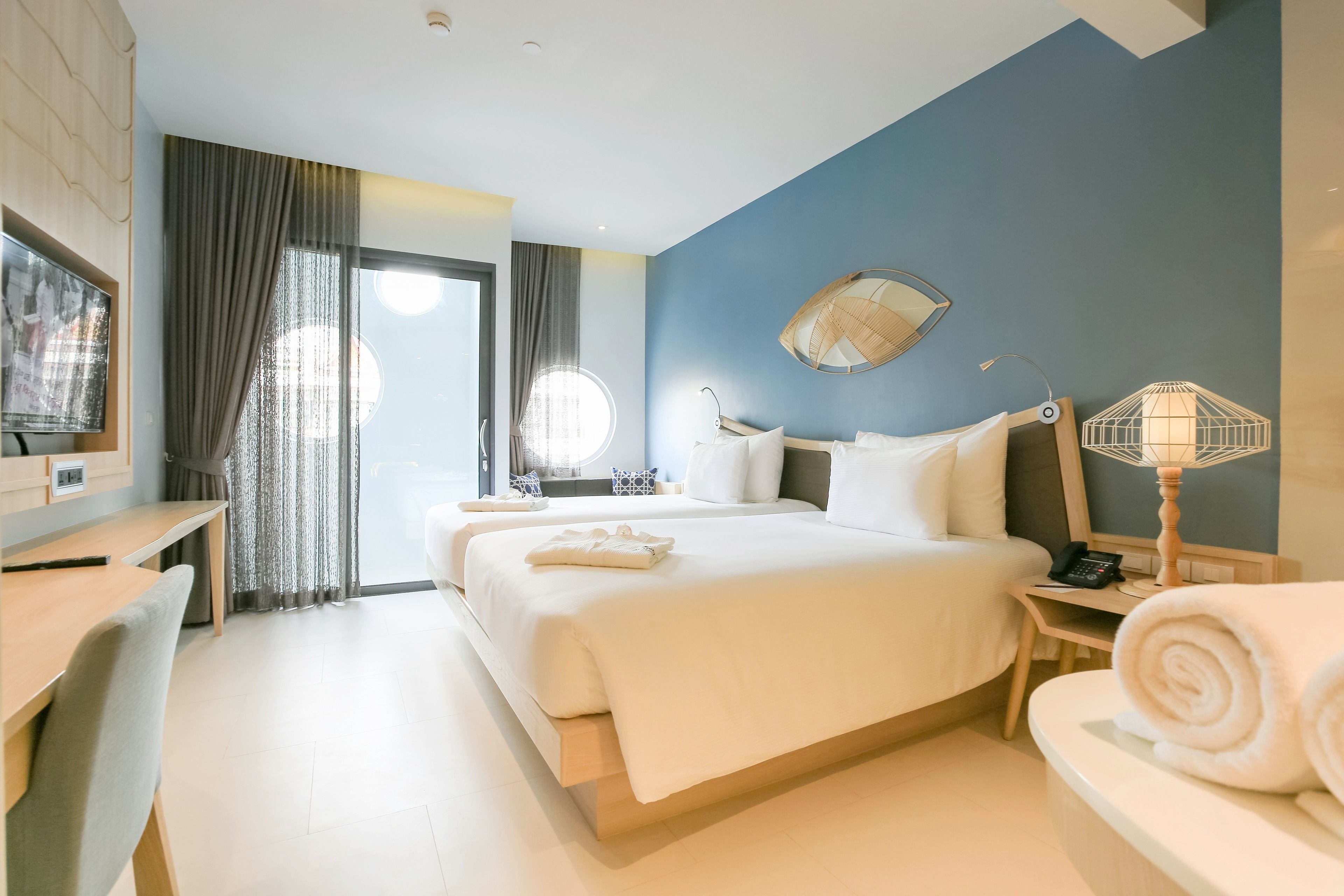 minibar, desk, blackout curtains, soundproofing