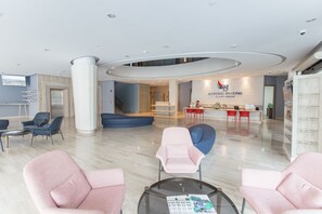 Lobby sitting area - Beyond Patong (Patong)