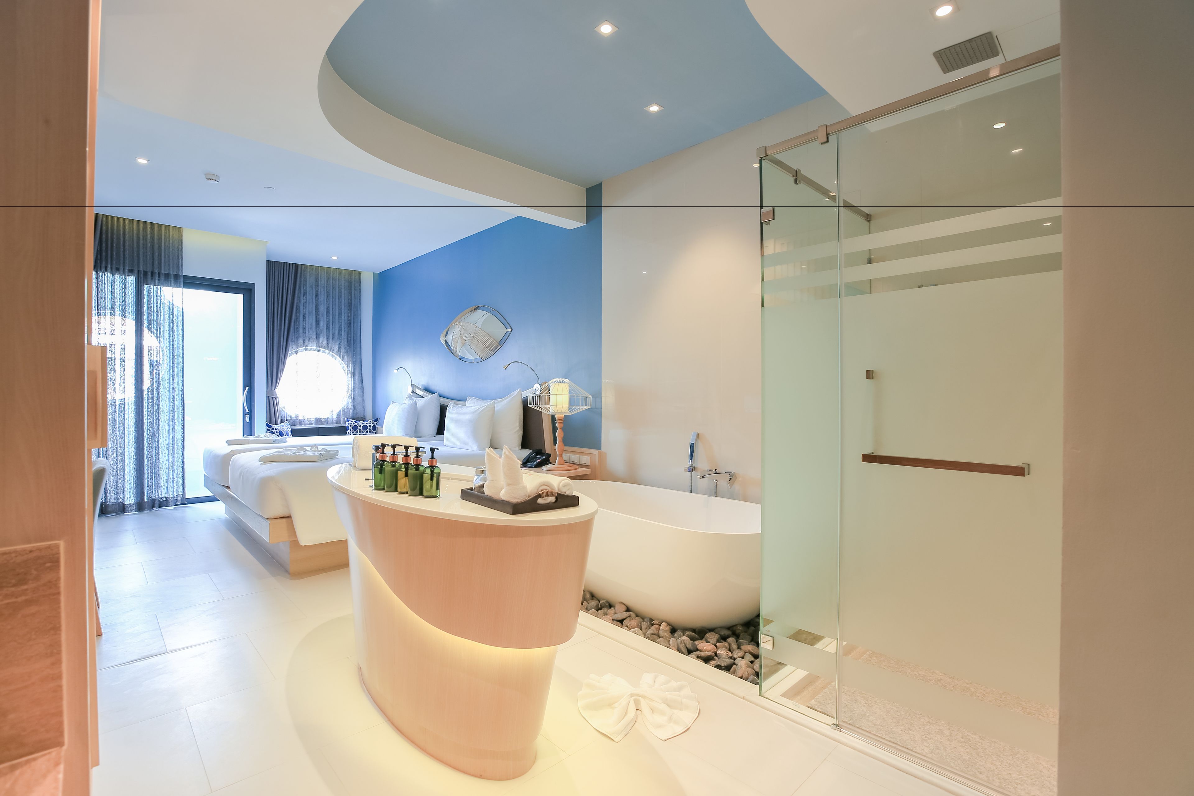 minibar, desk, blackout curtains, soundproofing