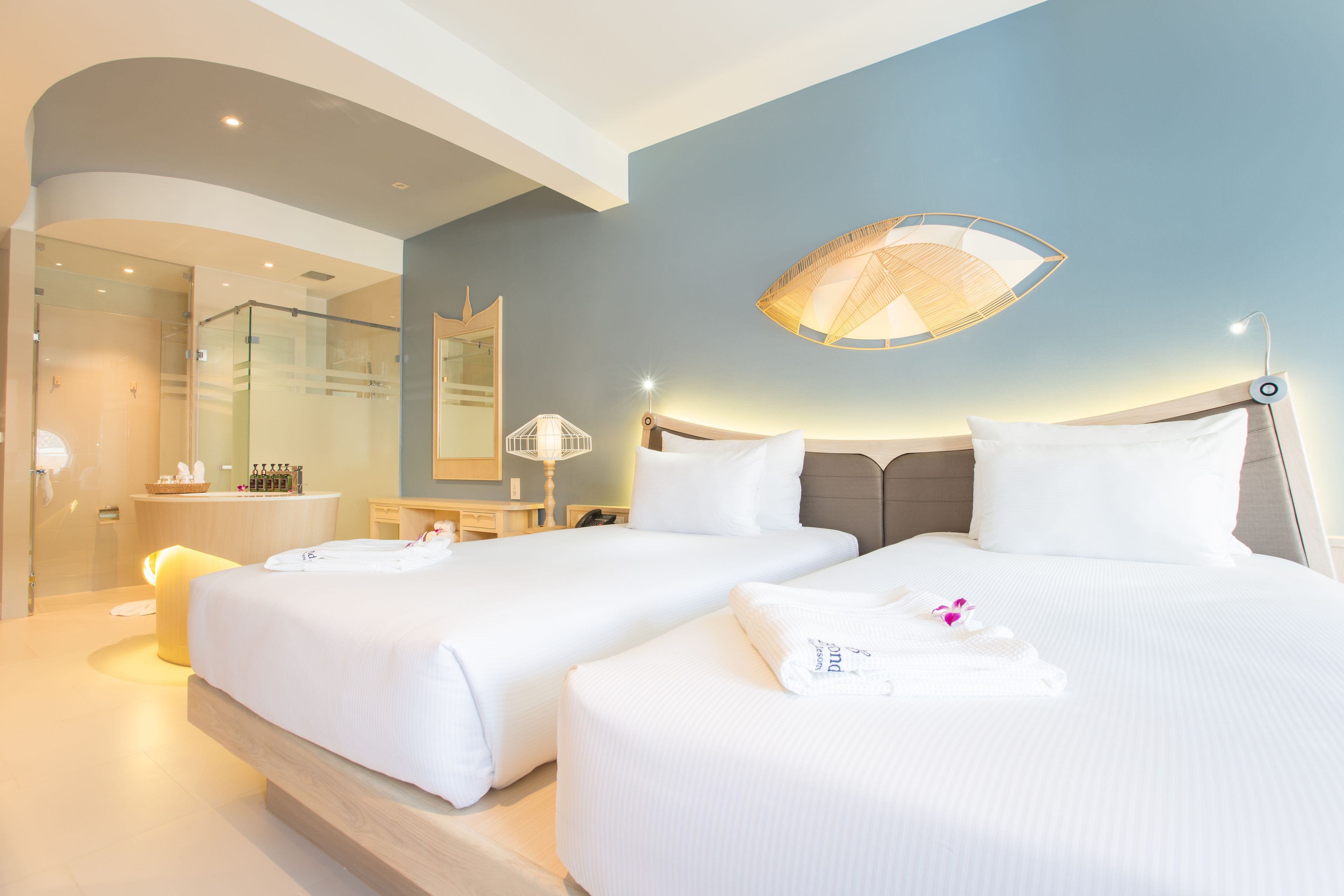 minibar, desk, blackout curtains, soundproofing