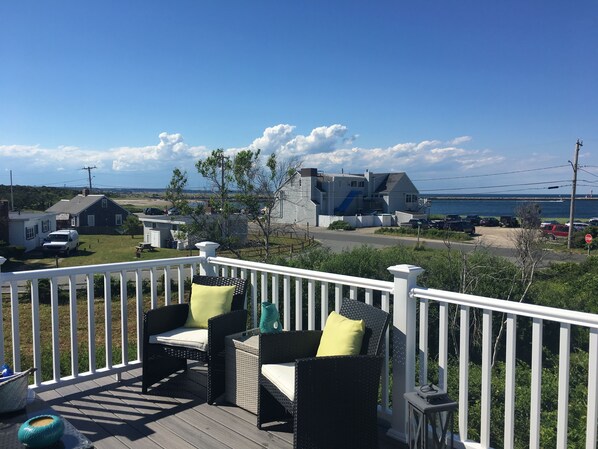 Property grounds - Wake Up And Enjoy Your Coffee Overlooking Town Neck Beach!!!!! (Sandwich)