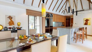 Daily full breakfast for a fee - Sylvia Villa Pattaya By DDM Siam (Bang Lamung)