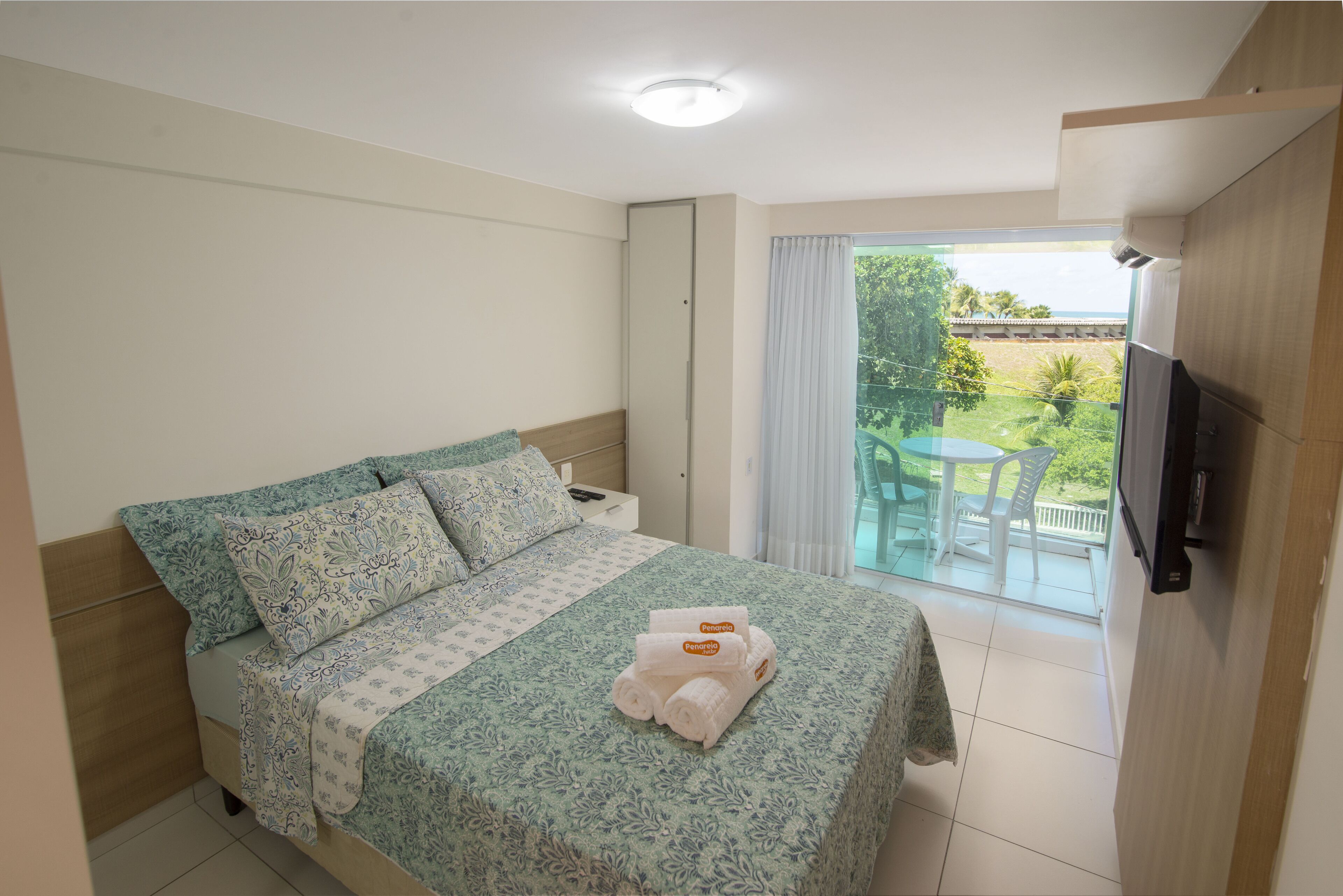 panoramic apartment, 1 bedroom, kitchen, beach view | blackout curtains, soundproofing, iron/ironing board, free wifi