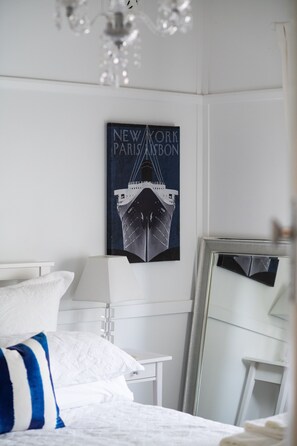 House, 2 Bedrooms | 2 bedrooms, premium bedding, individually decorated - The Sampson - Orange (Orange)