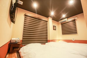 Japanese Style Room for 3 Guests	 | Free WiFi - Asakusa No Yado Hanaakari (Tokyo)