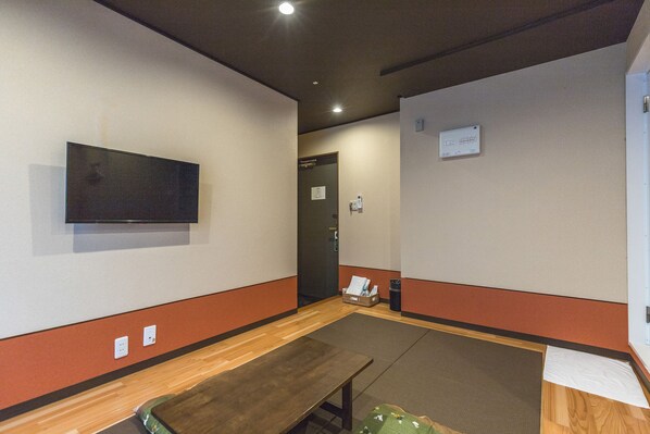 Traditional-Dreibettzimmer, Nichtraucher | Kostenloses WLAN