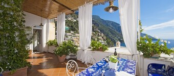 Casa Noemi 4+2, Emma Villas