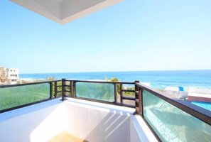 Habitación Deluxe doble, vistas a la playa (Moon) | Balcón