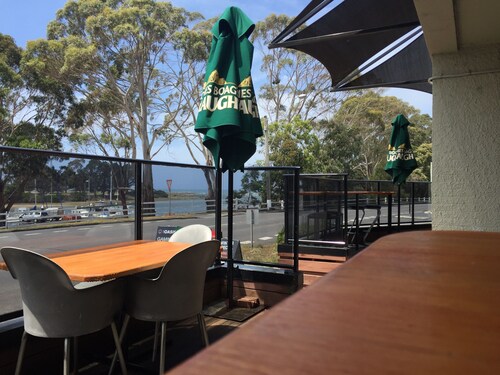 The Wharf Hotel Wynyard