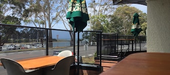 The Wharf Hotel Wynyard