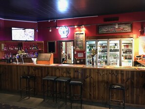 สปอร์ตบาร์