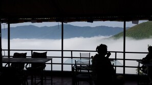 Nhà hàng