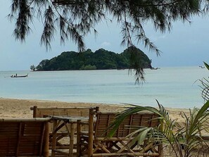 Terrace/patio - Freeda Resort Koh Jum (Nuea Khlong)