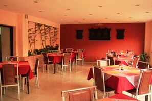 Dining - Hotel Shakti (Kathmandu)