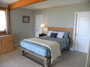 3 多间卧室、熨斗/熨衣板、旅行婴儿床、免费 WiFi