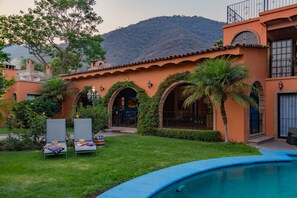 Outdoor pool, a heated pool - Casita Grande - Casa Del Angel Feliz in a Pueblo Magico! (Ajijic)