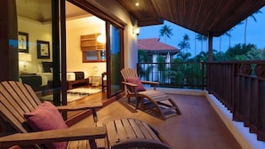 Unclassified image, 2 of 41, button - Baan Fah Sai (Koh Samui)