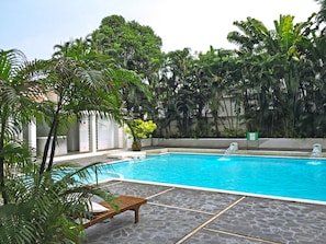Outdoor pool, sun loungers