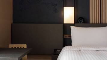 Spring - Japanese Superior Reserve Patio Room - Triple | Premium bedding, minibar (free items), in-room safe, desk