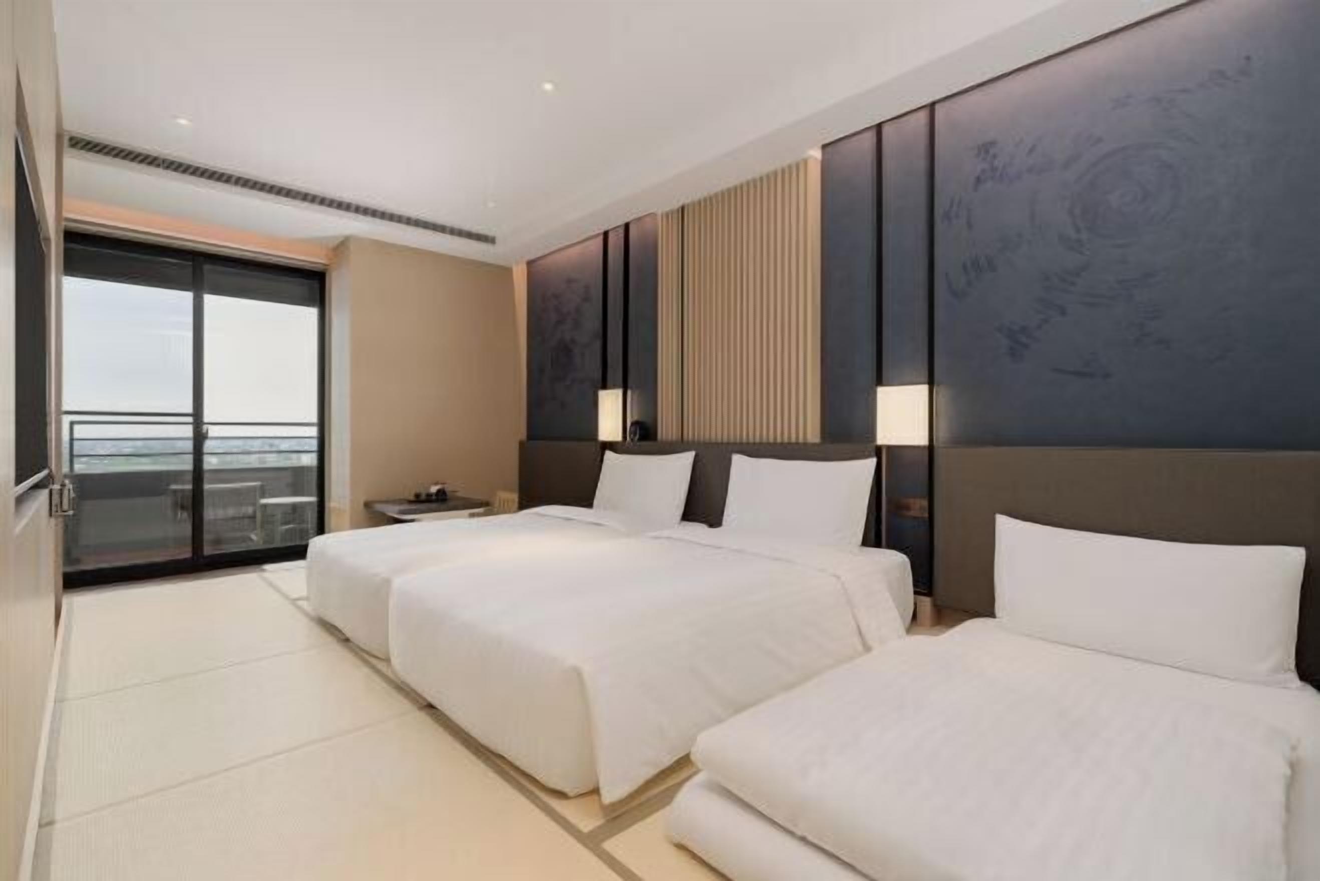 Premium bedding, free minibar, in-room safe, individually decorated