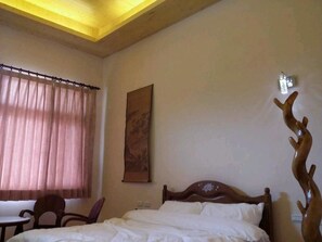 스탠다드 더블룸, 산 전망 | 암막 커튼, 방음 설비, 간이 침대, 무료 WiFi