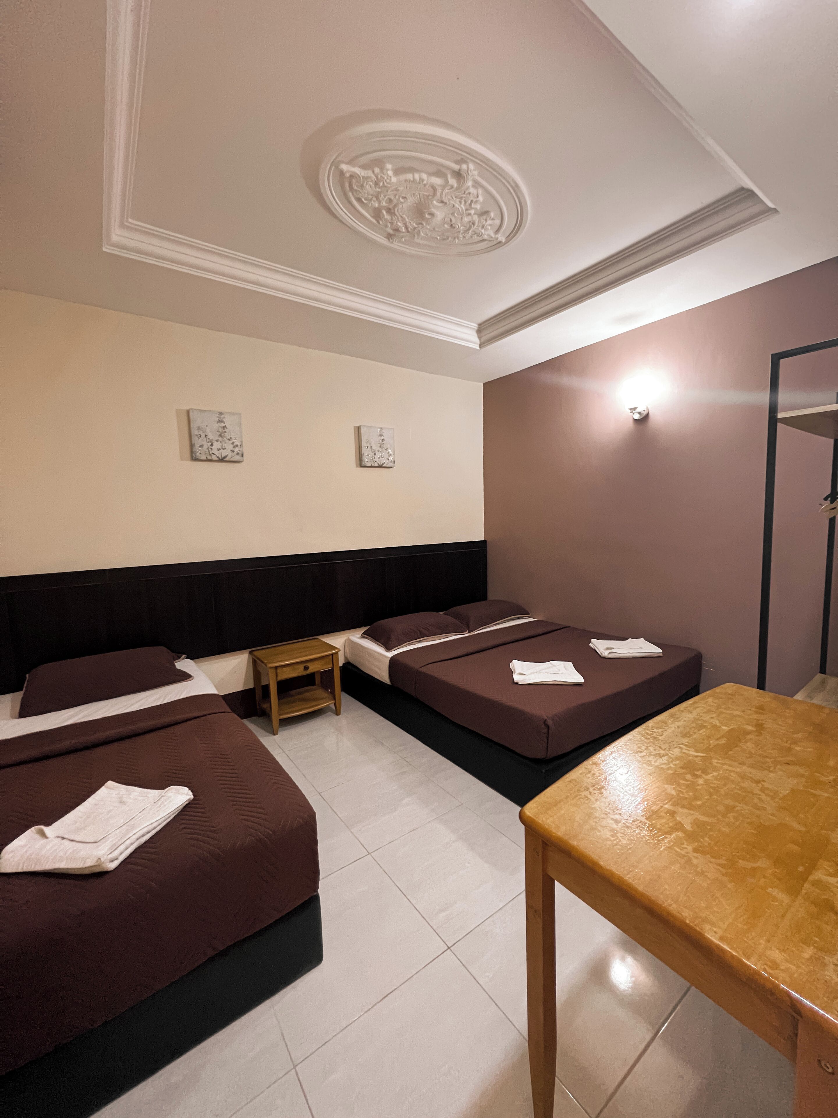 Deluxe Villa | 1 bedroom, minibar, desk, iron/ironing board