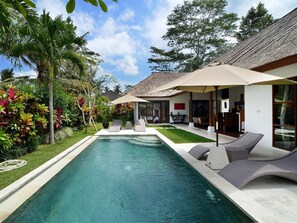 Piscina externa