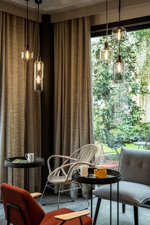 Lobby lounge - L'IMPRIMERIE Hôtel (Clichy)