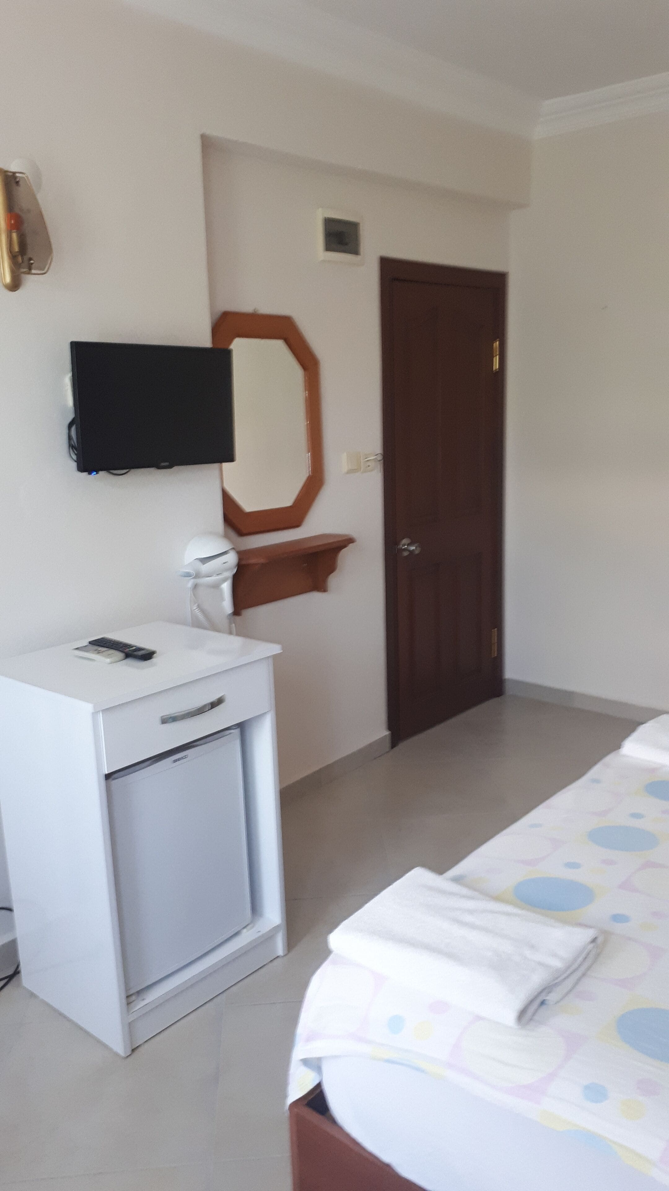 triple room | minibar, iron/ironing board, free cots/infant beds, free wifi