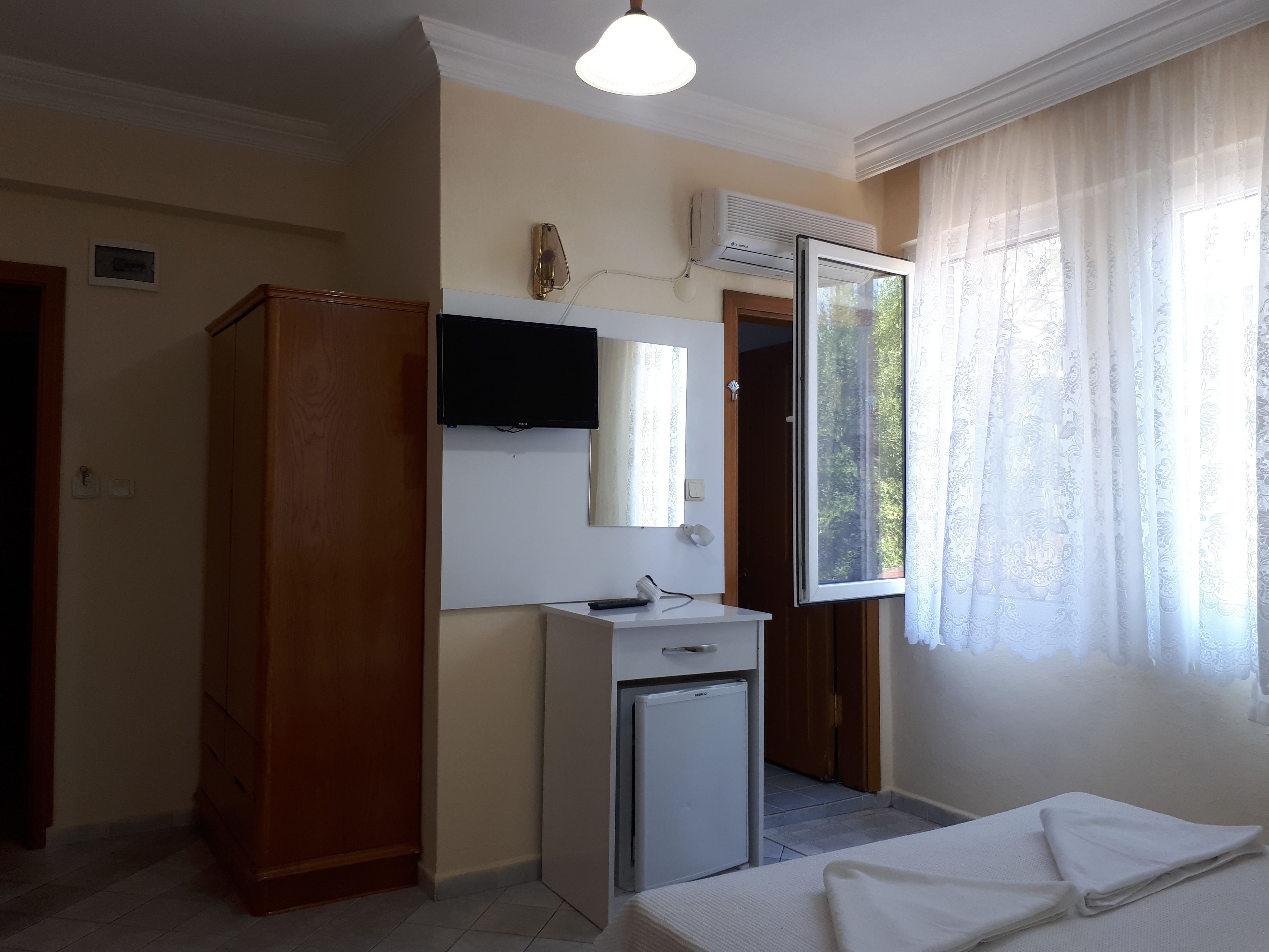 minibar, iron/ironing board, free cots/infant beds, free wifi