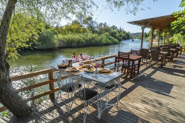 Déjeuner continental gratuit tous les jours