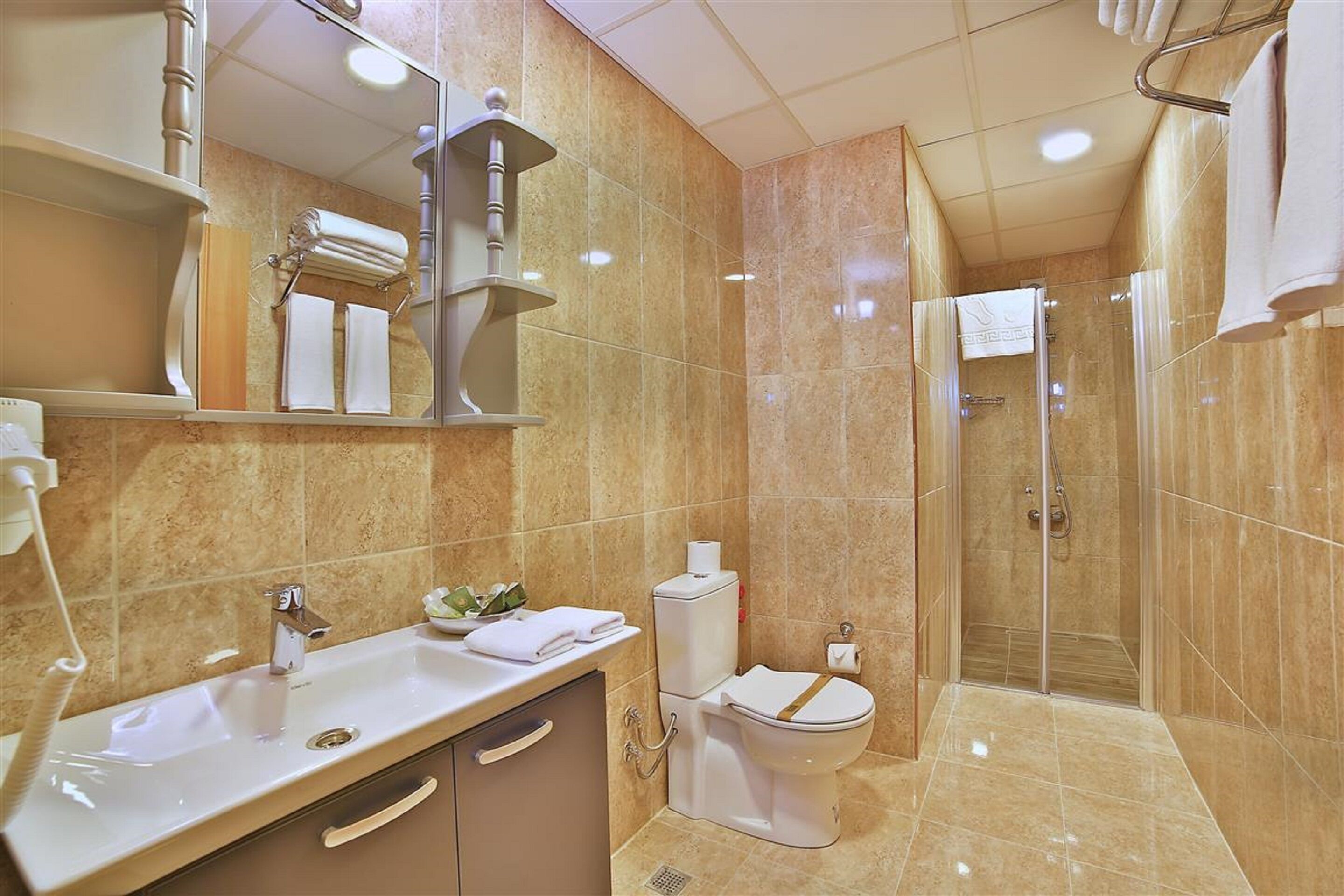 Foto - The Hera Premium Hotels