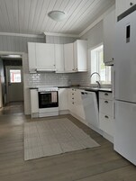 Classic Cottage | Private kitchen | Eco-friendly cleaning products