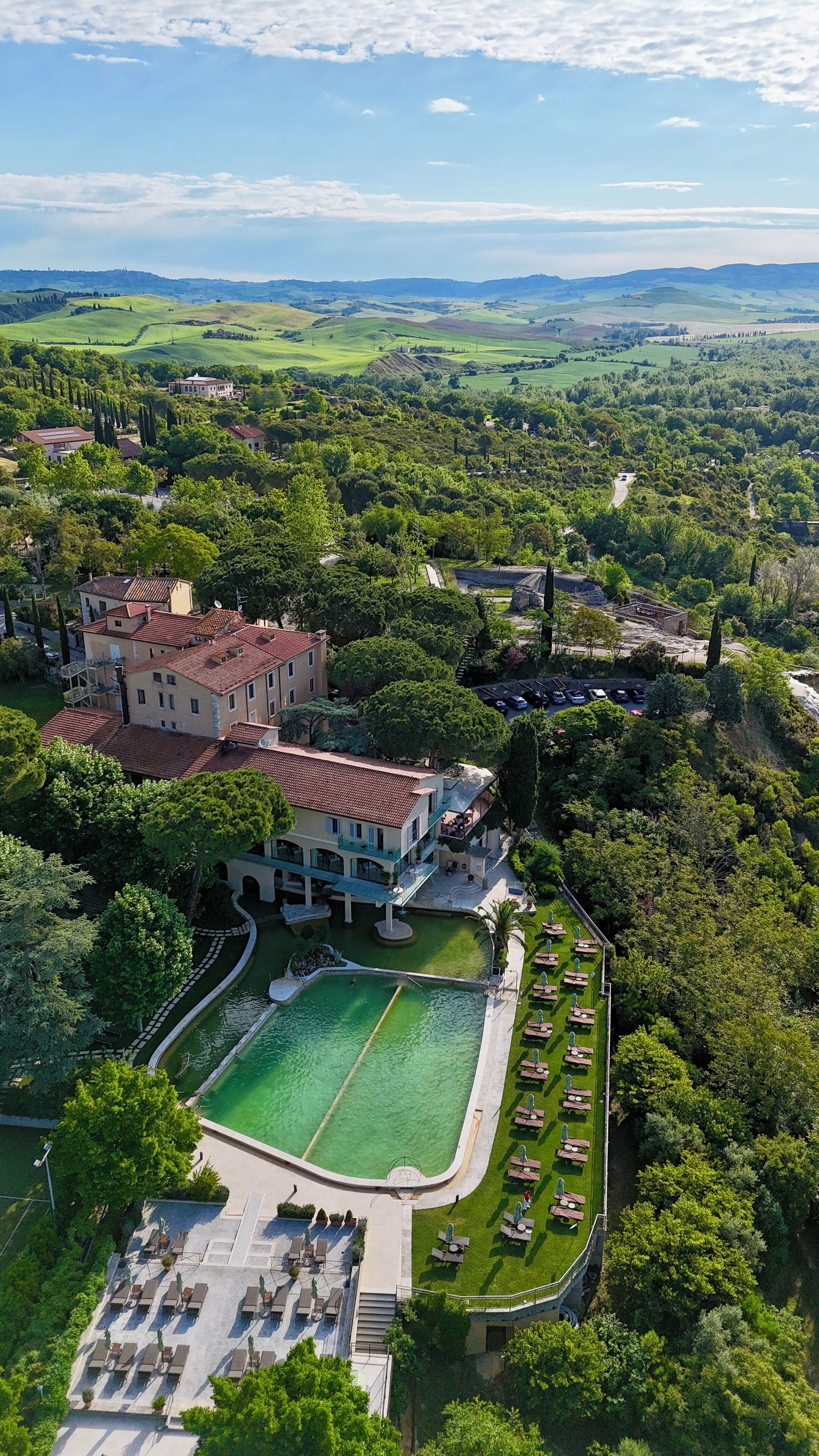 Facciata della struttura