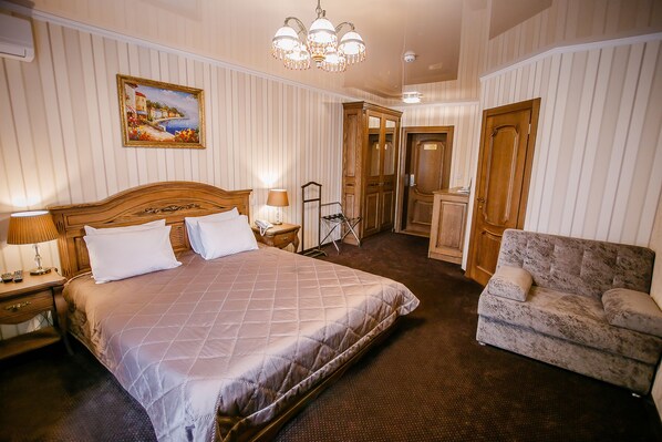 Superior Room | Premium bedding, minibar, in-room safe, desk