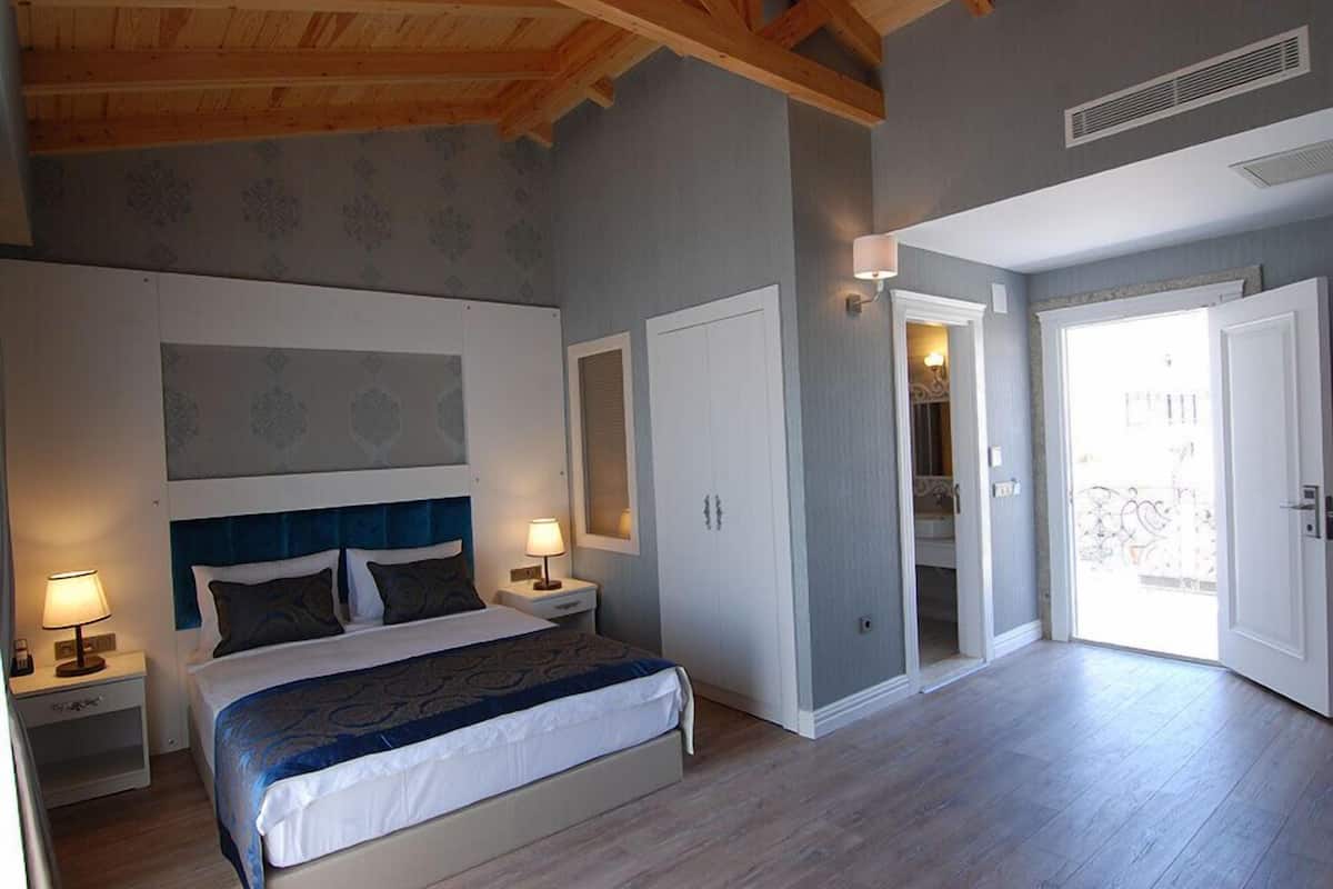 1 habitación, ropa de cama de alta calidad y minibar