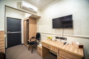 Economy Double Room - Mildom Premium Hotel (Almaty)