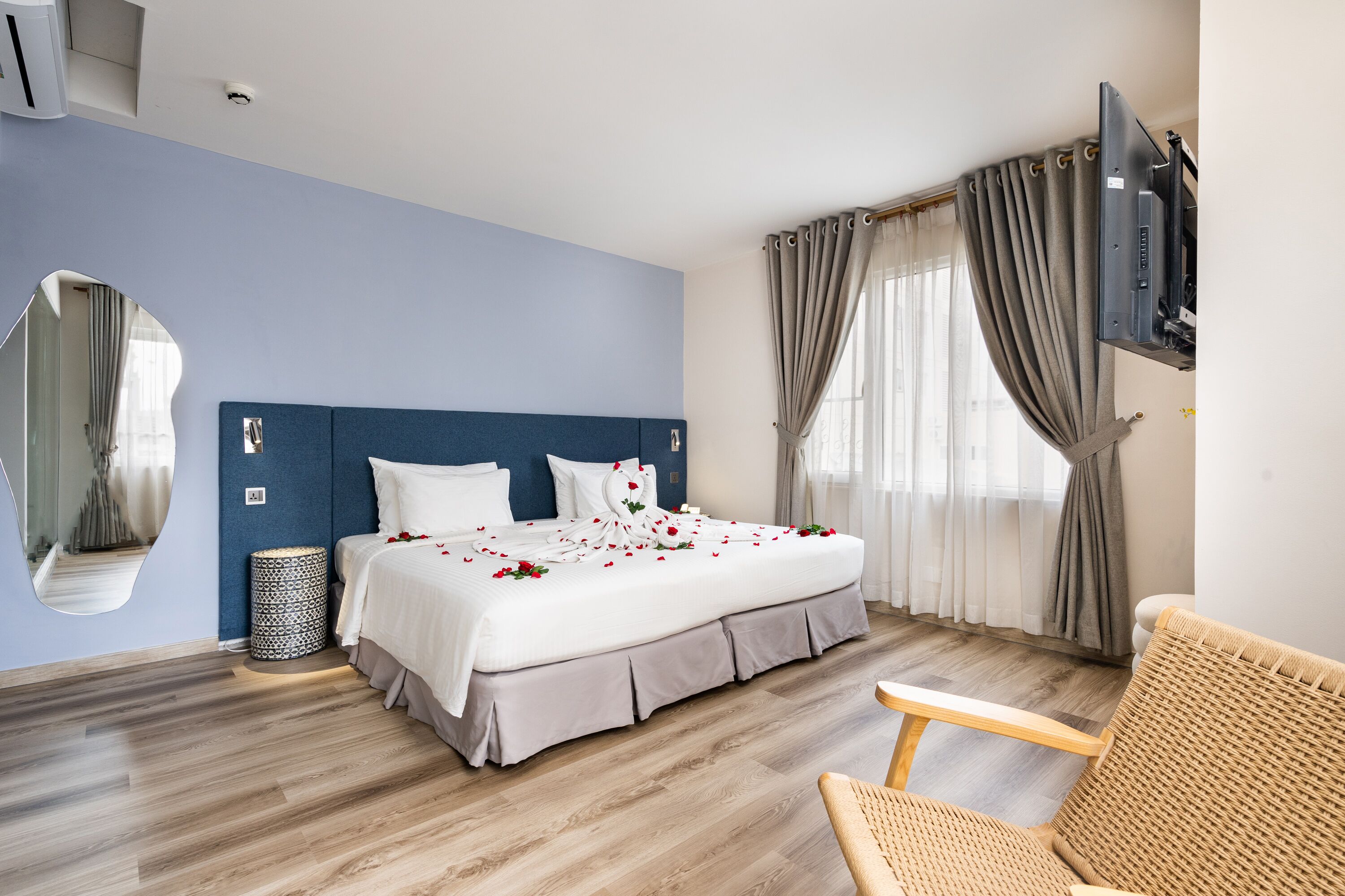 Photo - Jovia Hotel