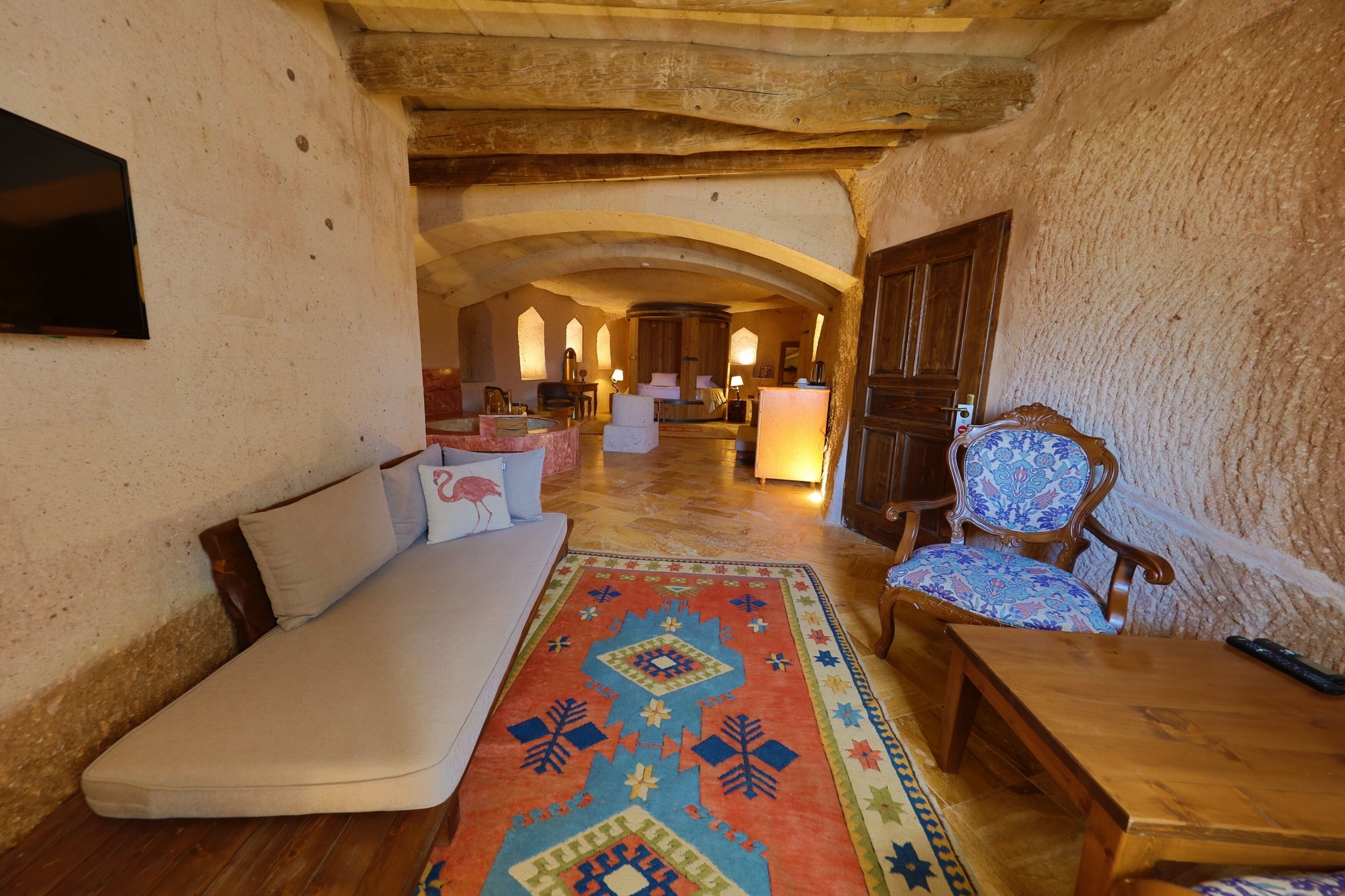 teraslı king suite | 2 bedrooms, egyptian cotton sheets, premium bedding, select comfort beds