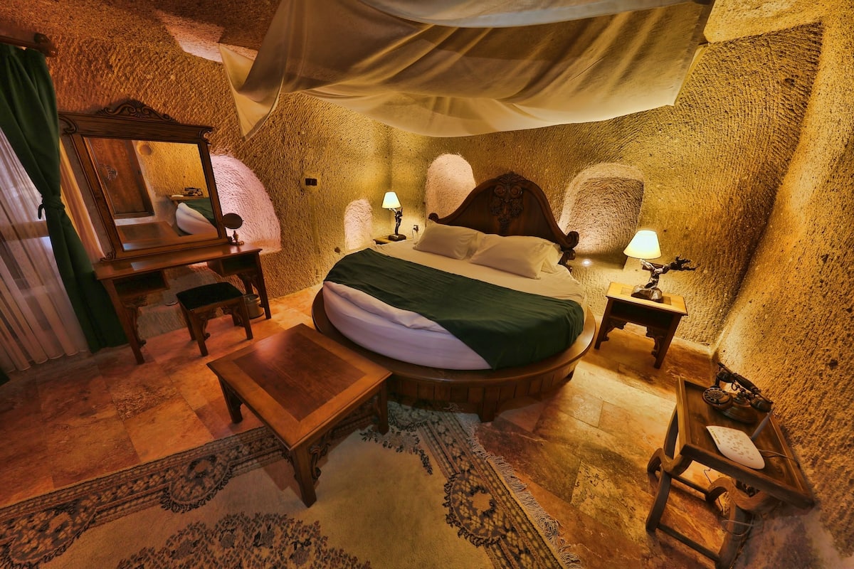 Deluxe Suite with Chimney | 2 slaapkamers, lakens van Egyptisch katoen, luxe beddengoed