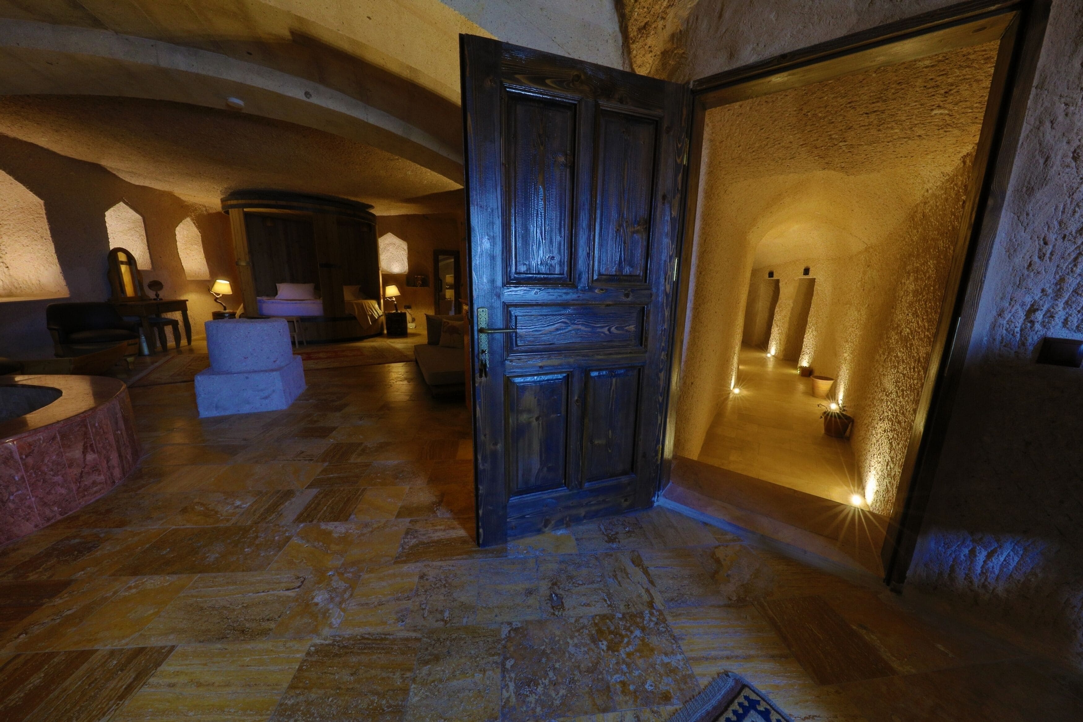 teraslı king suite | 2 bedrooms, egyptian cotton sheets, premium bedding, select comfort beds