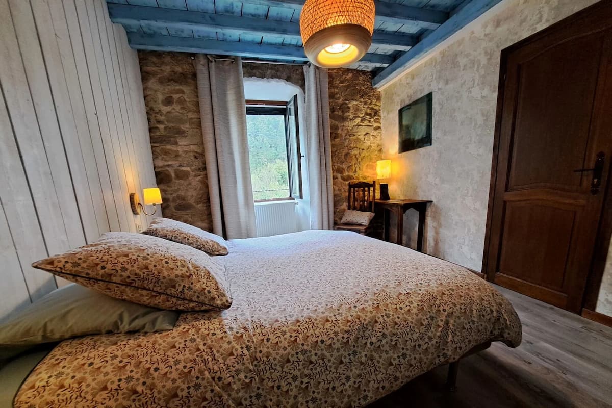 Habitación doble estándar, vista a la montaña | Wifi gratis