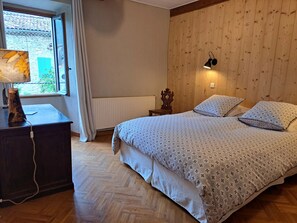 Standard Double Room, Mountain View