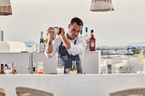 Bar (en la propiedad)