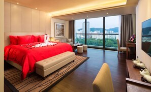 Honeymoon Suite With River View  - Sanya Shuang Da International Hotel (Sanya)