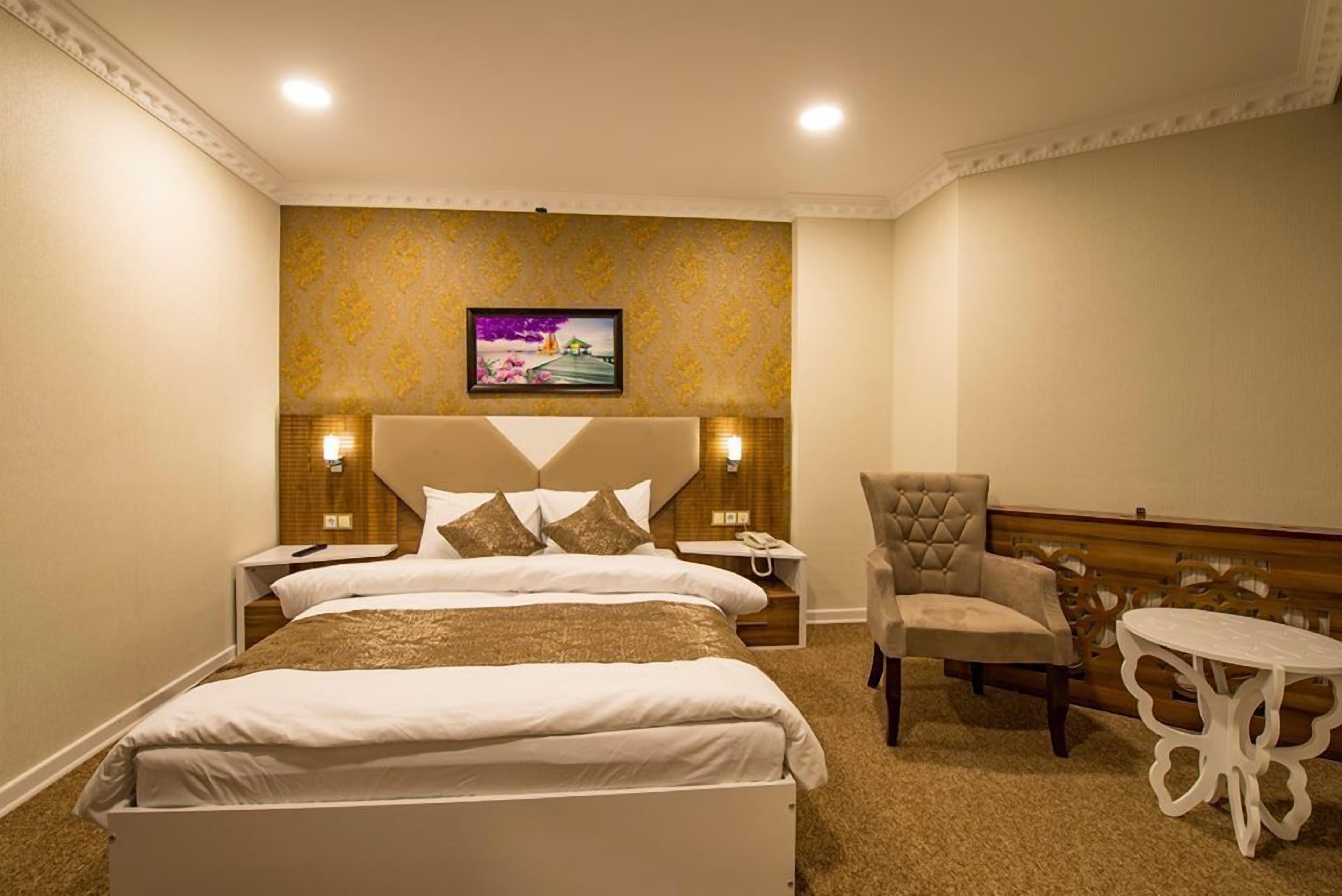 deluxe double room | premium bedding, in-room safe, desk, soundproofing