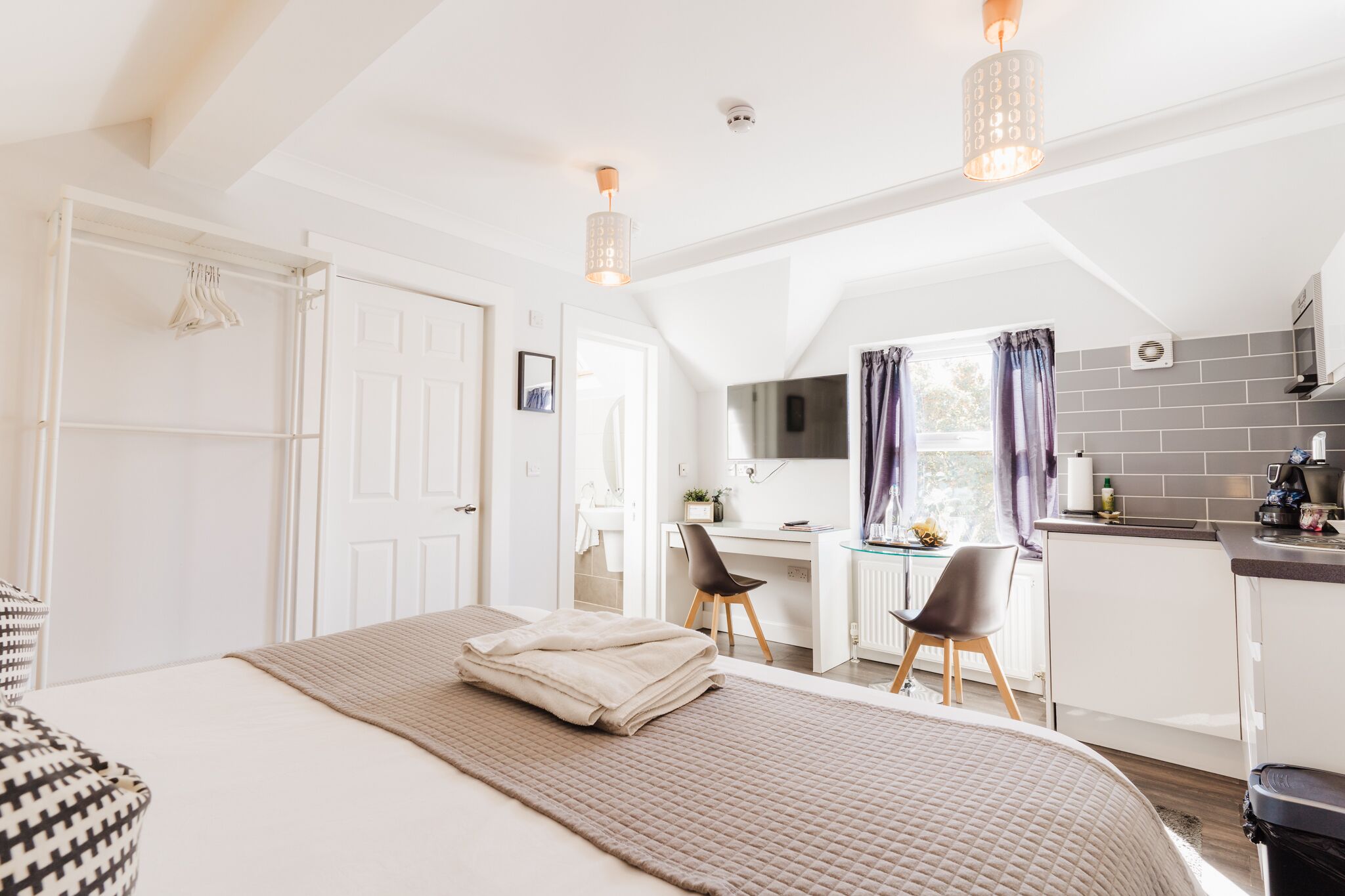 Junior-Studio, 1 King-Bett, Nichtraucher, eigenes Bad | 1 Schlafzimmer, Bettwäsche aus ägyptischer Baumwolle
