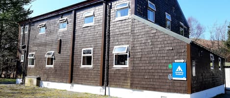 Majoituspaikan julkisivu